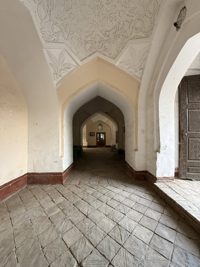 Abulqosim madrasasi 46, Tashkent, 2024