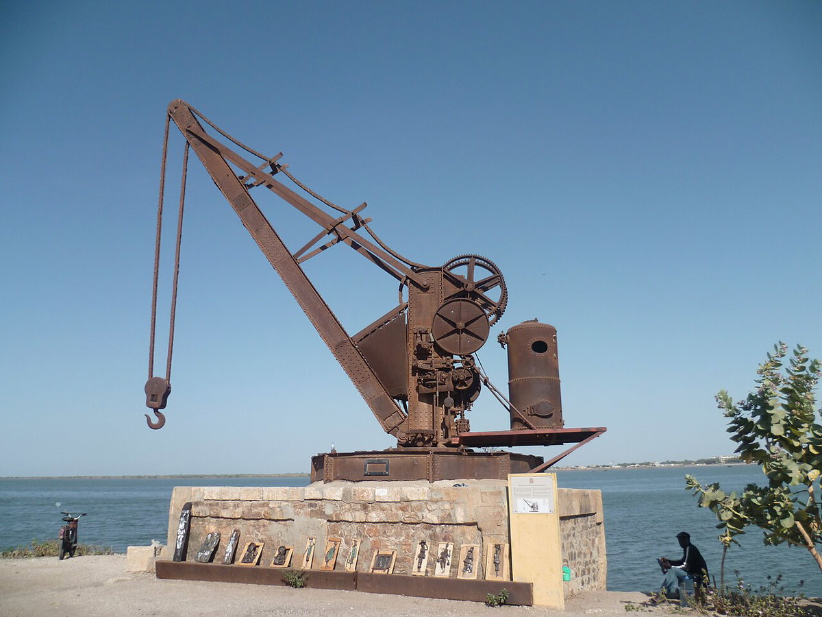 WL-Sénégal-St Louis-Grue à vapeur de l'époque coloniale, Saint-Louis, Senegal, 2013