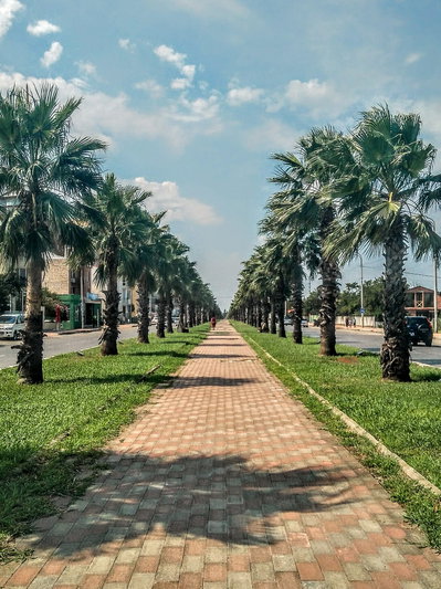 Kutaisi - David Aghmashenebeli Avenue, Kutaisi, 2019