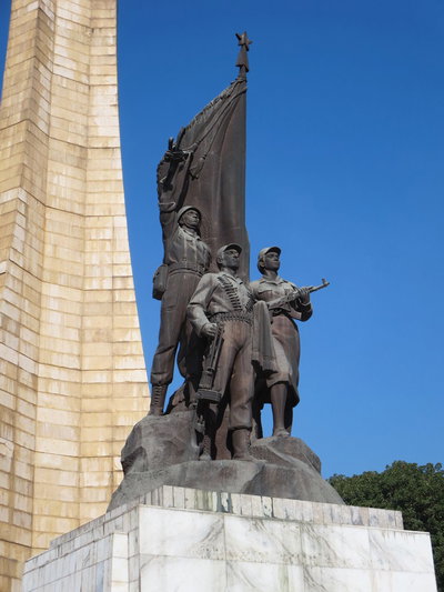 Tiglachin Monument, Addis Ababa — photos through time