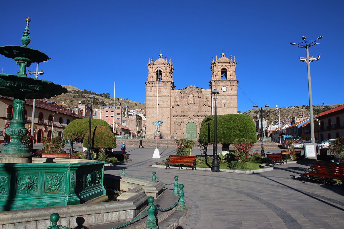 Puno, Puno, Peru, 2023