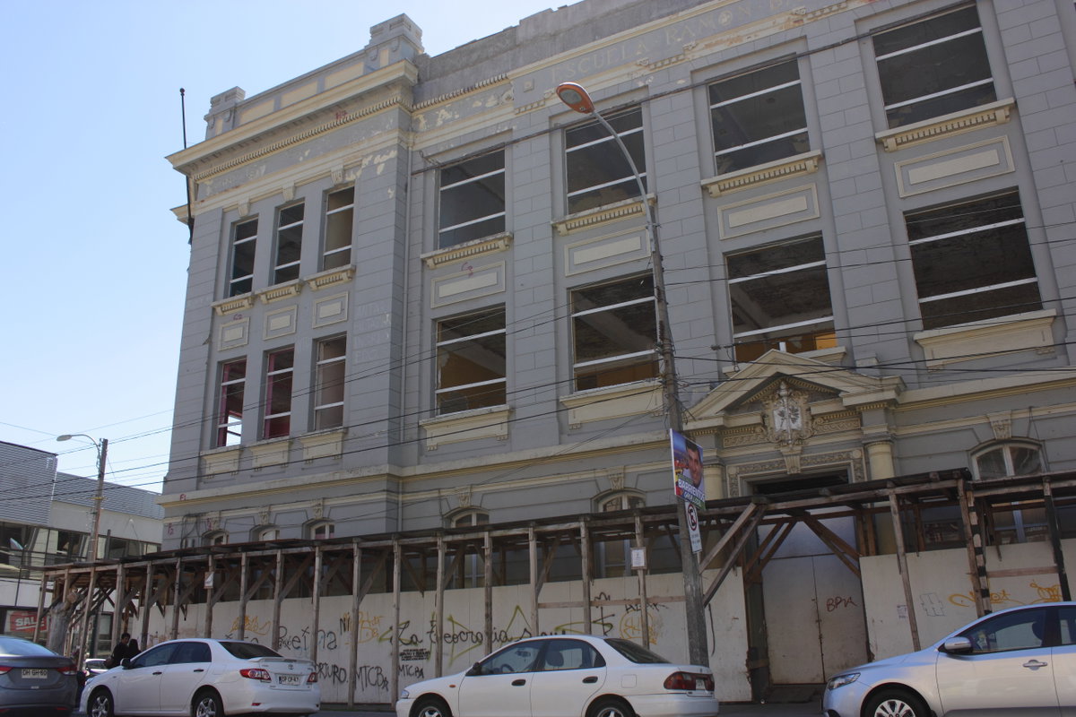 Escuela Ramon Barros Luco, Valparaíso, Chile, 2013