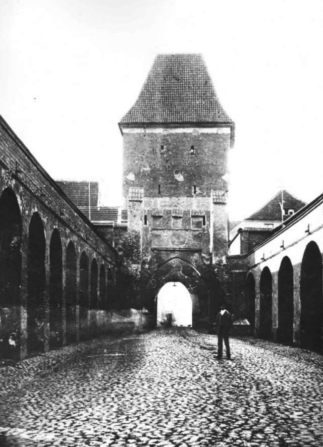Torun Brama Chelminska od polnocy, Toruń, Poland, 1880