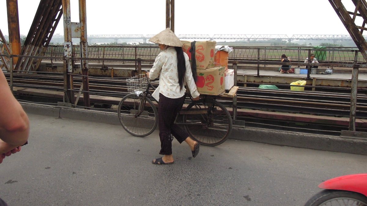 Crossing Long Bien Bridge, Urban Discovery Tour, Hanoi, Hanoi, Vietnam, 2012