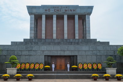 Ho Chi Minh Mausoleum Tomb, Hanoi, 2017