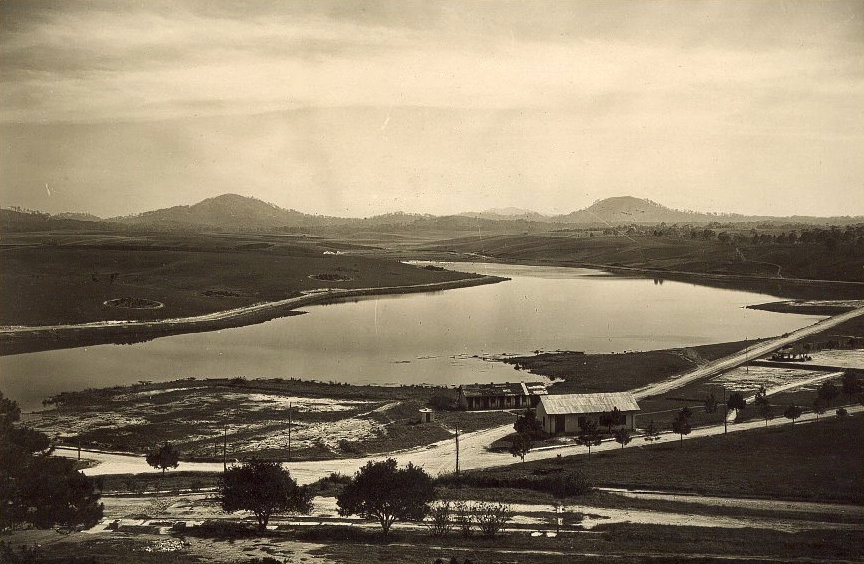 Le Grand Lac ca, Da Lat, Vietnam, 1925