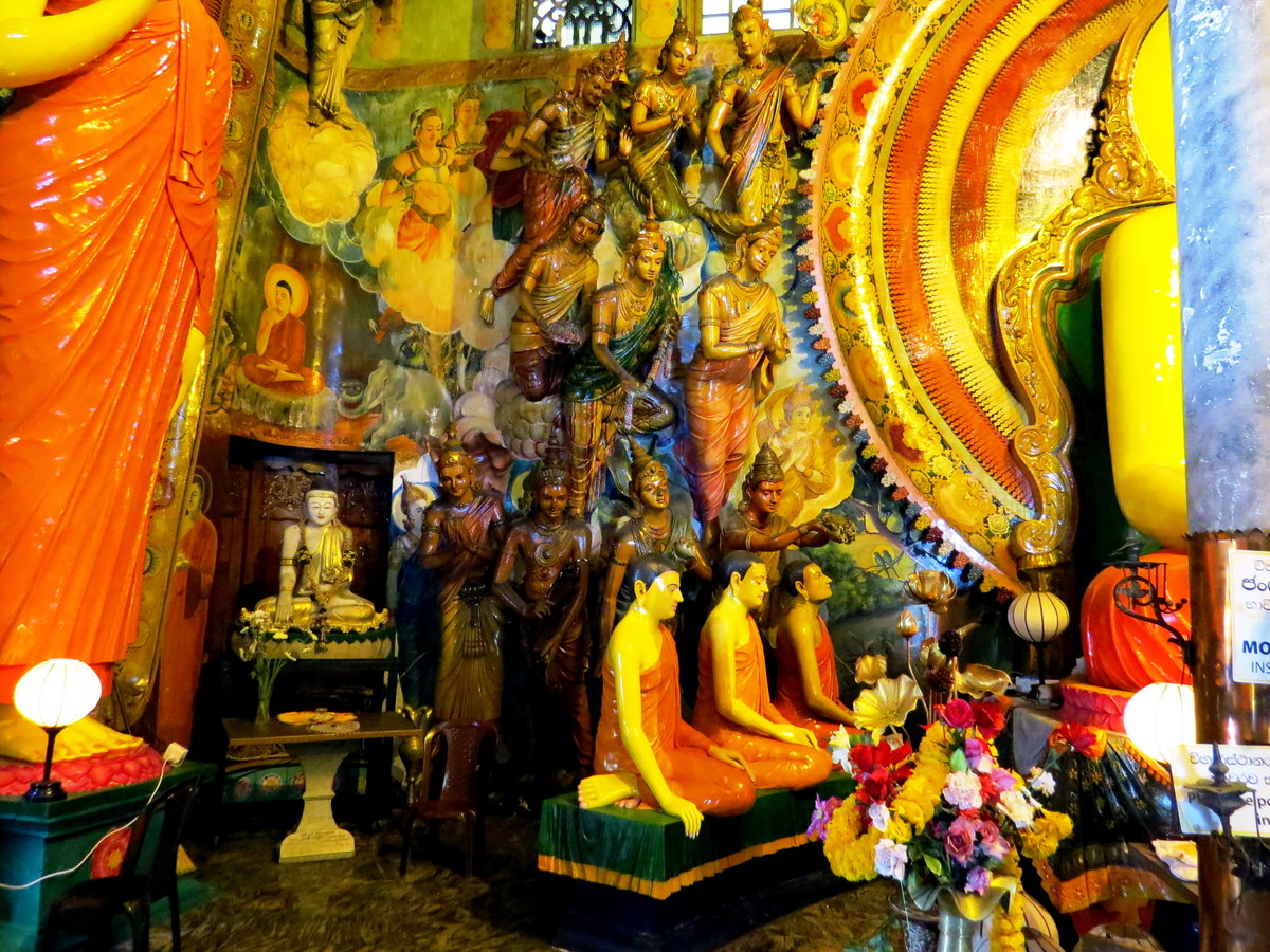 Gangaramaya (Vihara) Buddhist Temple, Colombo, Sri Lanka, 2013