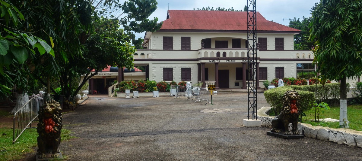 Manhyia Palace – Panorama, Kumasi, Ghana, 2013