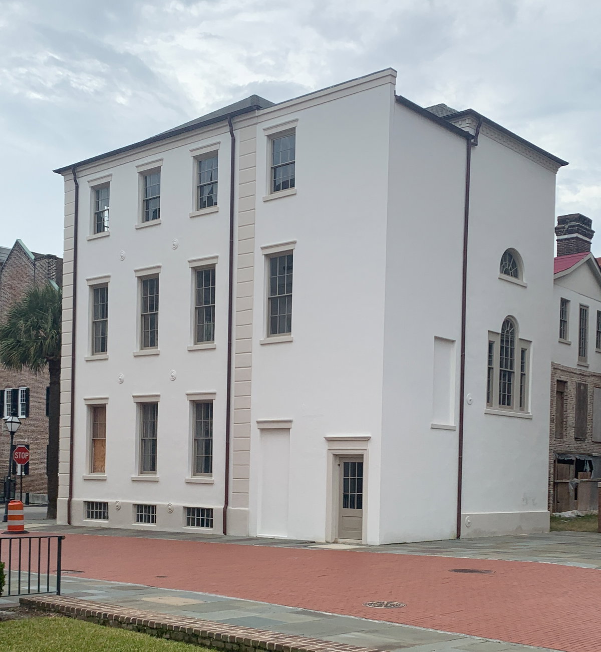 88 Broad - NE corner, Charleston, South Carolina, USA, 2021