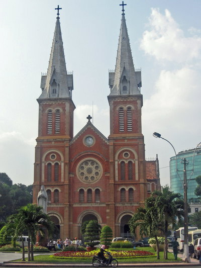 Saigon Central Post Office (Bưu điện trung tâm Sài Gòn), Ho Chi Minh City — photos through time