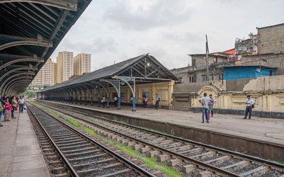 SL Colombo Slave Island halt, Colombo, 2020