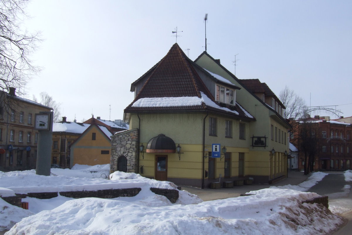 Raunas vārti un Rīgas iela, Cēsis, Latvia, 2013