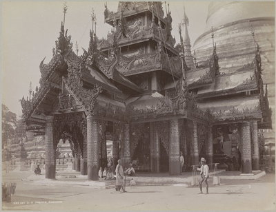 Shwedagon pagode, Rangoon Shrine S. D Pagoda Rangoon (titel op object), Yangon, 1895
