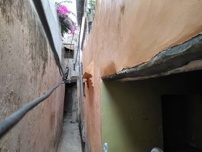 Narrow Lamu street, Lamu, 2022
