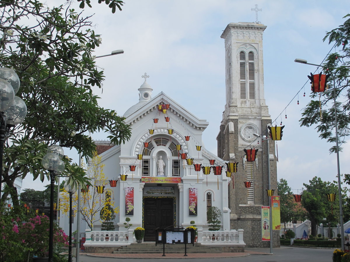 Nhà thờ hạnh thông tây, đường quang trung, Gò vấp tp Hcm vn, Ho Chi Minh City, Vietnam, 2012
