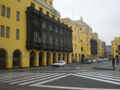 Balconada, Lima, 2011