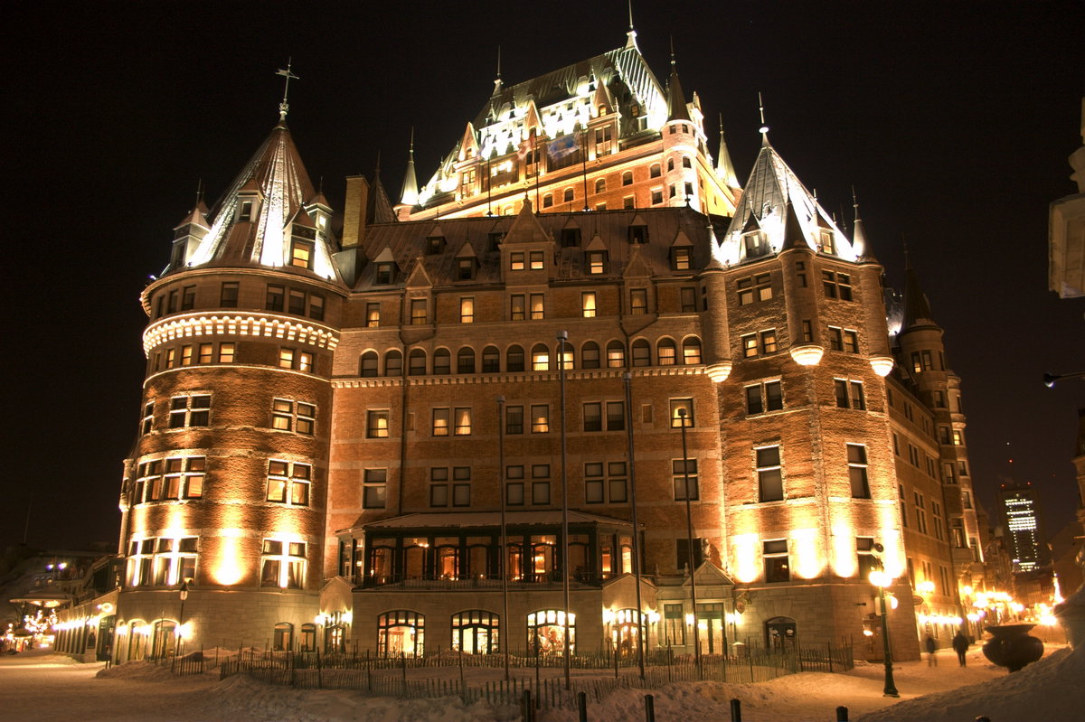 Chateau Frontenac at Night - Flickr - Martin Cathrae, Quebec City, Canada, 2013