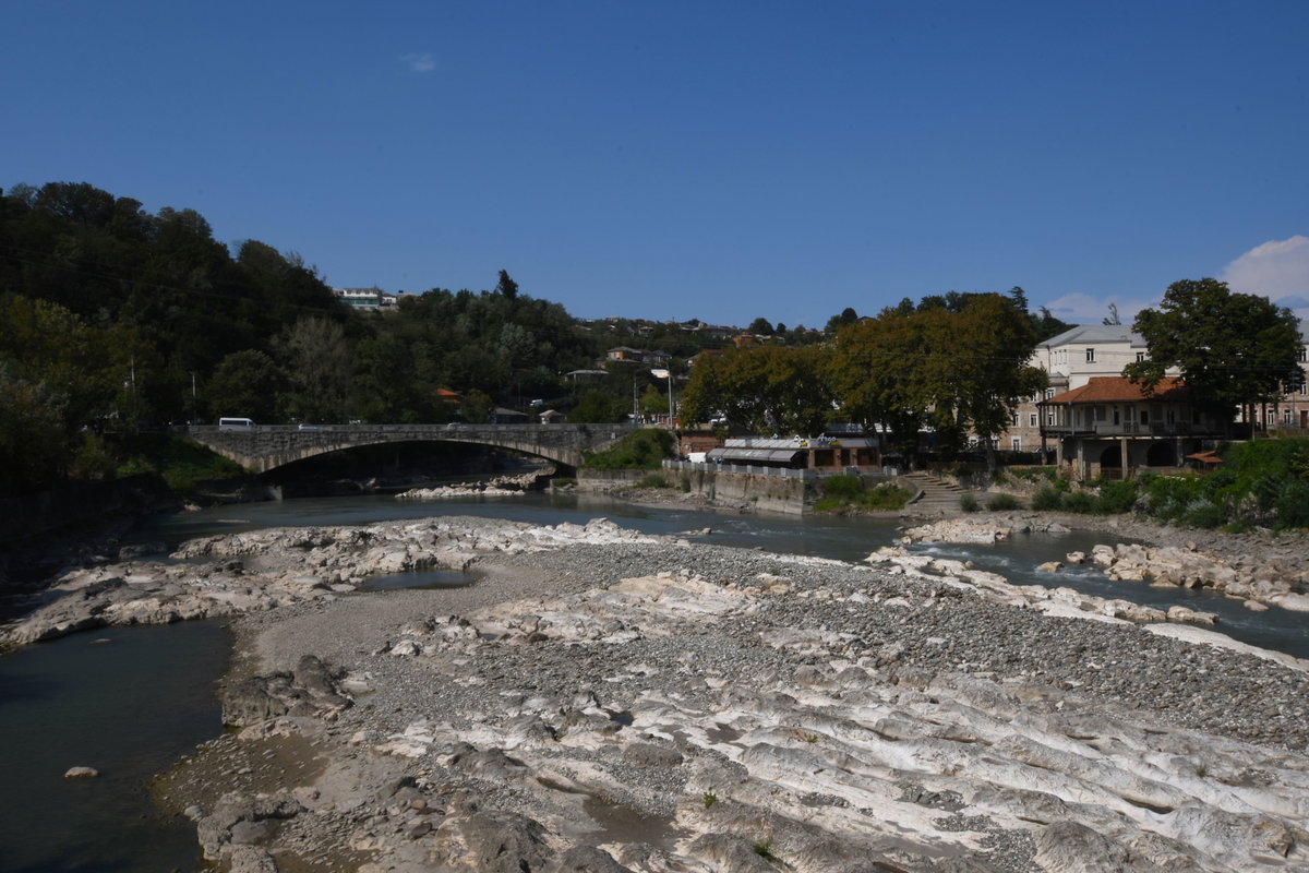 ქუთაისი, რიონი Kutaissi, Rioni River, Kutaisi, Georgia, 2019