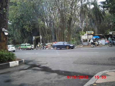 PINTU 2 Kebun Raya Bogor, Depan BCA Jl. Juanda Bogor, Bogor, 2012