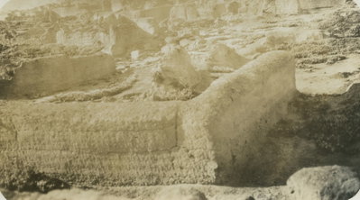 EU: Fotografi från expedition till Peru Motiv av ruinstaden Cajamarquilla (1920), Lima, 1920