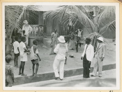 EU: Bilden visar besättningsmän från kryssaren Gotland i Sekondi-Takoradi (1948), Sekondi-Takoradi, 1948