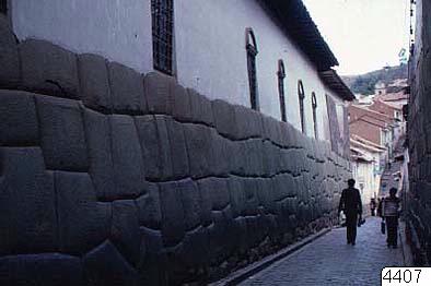 EU: Calle Loreto, fotografi, photograph (1980), Cusco, 1980