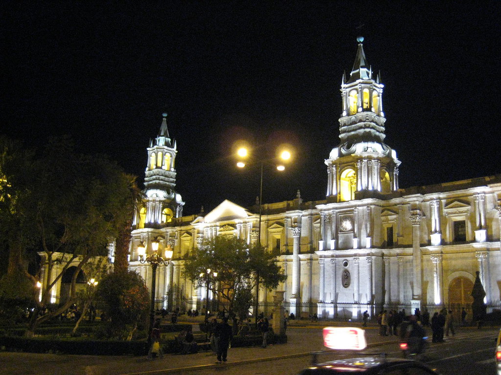 Catedral iluminada, Arequipa, Peru, 2008