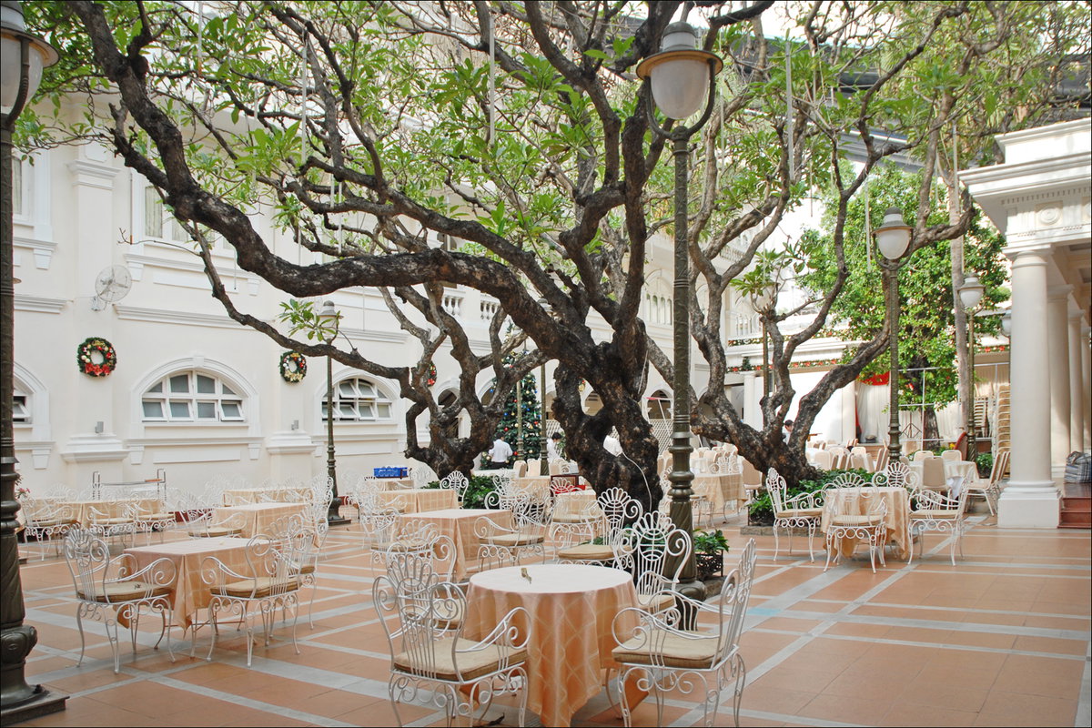 Lhôtel Continental (Hô Chi Minh Ville), Ho Chi Minh City, Vietnam, 2011