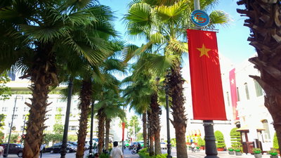 Trung tam quan 1, duong Le Thanh ton, phuong Bến Nghé, Quận 1, TPHCM, Việt Nam, Ho Chi Minh City, 2015