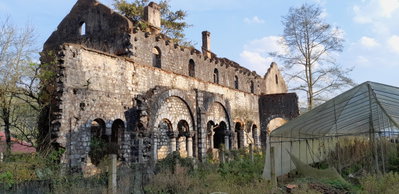 Church destroyed during Chinese Vietnam war dorp H Mong, Sa Pa — photos through time