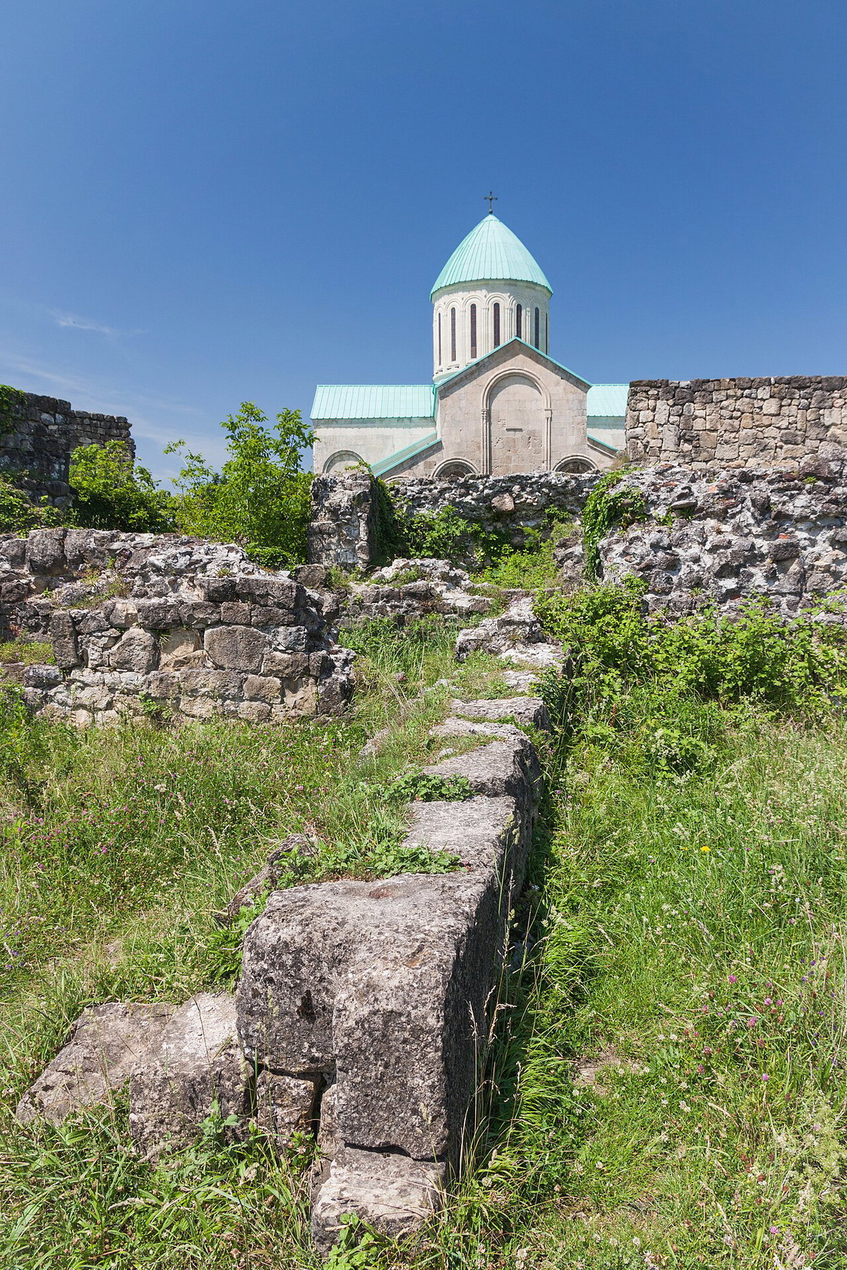 Kutaisi, Twierdza Ukimerioni i Katedra Bagrati, Kutaisi, Georgia, 2014