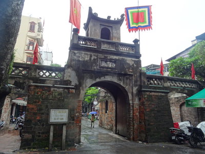 Đông-Hoa Gate, Hanoi, 2018