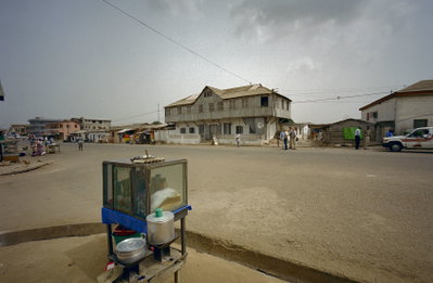 Overzicht binnenplaats - Accra - - RCE, Accra, 2000