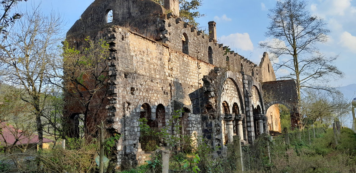 Church destroyed during Chinese Vietnam war dorp H Mong (62141), Sa Pa, Vietnam, 2025