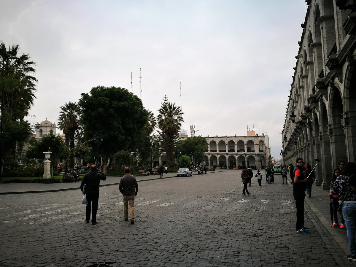 Plaza de Armas d'Arequipa des del Carrer San Agustín, Arequipa, Peru, 2017