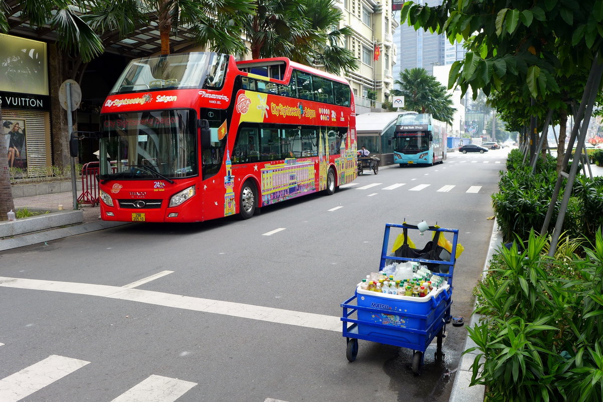 CSS Thaco Sightseeing 120SS, Lê Lợi Boulevard, Ho Chi Minh City, Ho Chi Minh City (Saigon), Vietnam, 2023