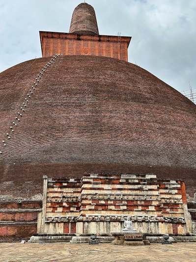 Dàgoba Abhayagiri, Anuradhapura, 2023