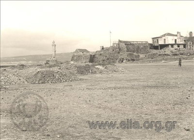 EU: Ενετικά τείχη στο λιμάνι (1960), Chania, 1960
