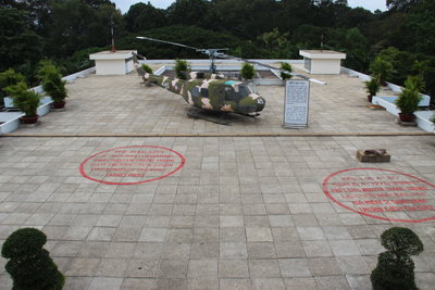 Independence Palace UH-1 Huey Helicopter, Ho Chi Minh City, 2013