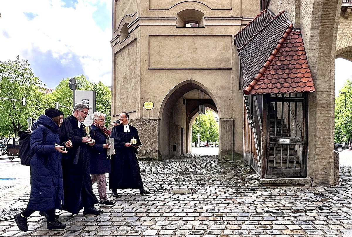 Umzug von St. Lukas nach St. Jakob 23, Munich, Germany, 2024