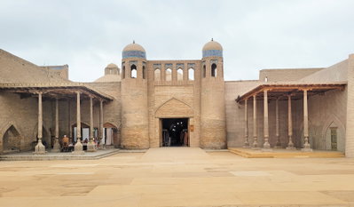 Alla Kouli Khan caravanserai 01, Khiva — photos through time