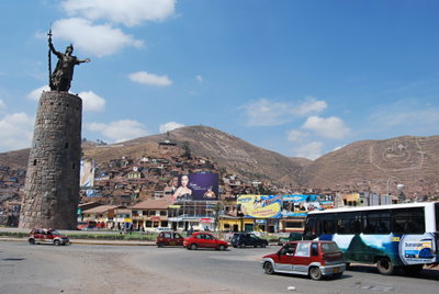 Cusco - Monumento Pachacútec, Cusco, 2008