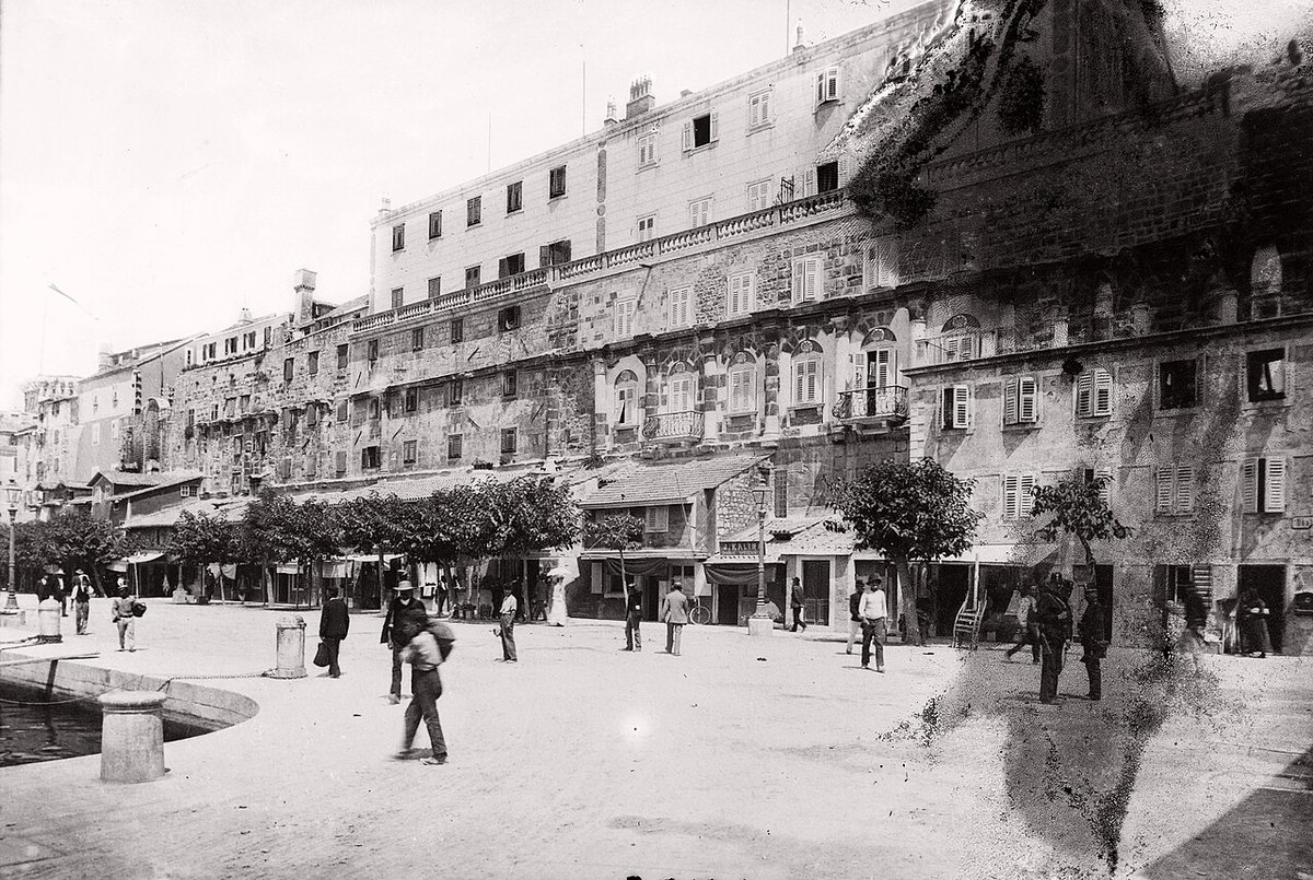A Riva, Split sétatere (Obala Hrvatskog narodnog preporoda), szemben Diocletianus palotájának részlete. Fortepan, Split, Croatia, 1901