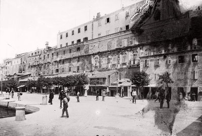 Split noću, Split — photos through time
