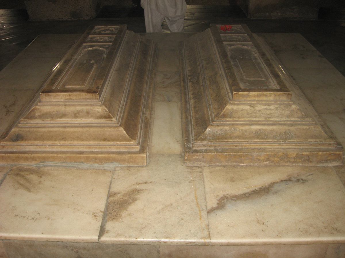 Cenotaph Tomb of Nur Jahan, Lahore, Pakistan, 2010