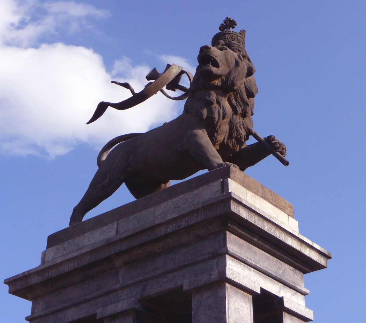 Judský lev, Addis Abeba (cropped), Addis Ababa, Ethiopia, 2009