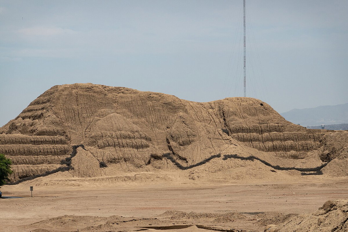 06-Huaca del Sol-nX-2, Trujillo, Peru, 2019