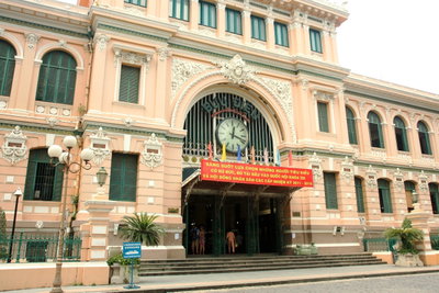 Saigon post office, Ho Chi Minh City, 2011