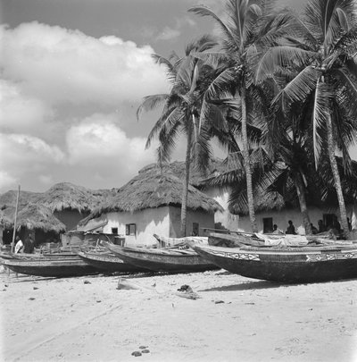 Old photos of Anomabu