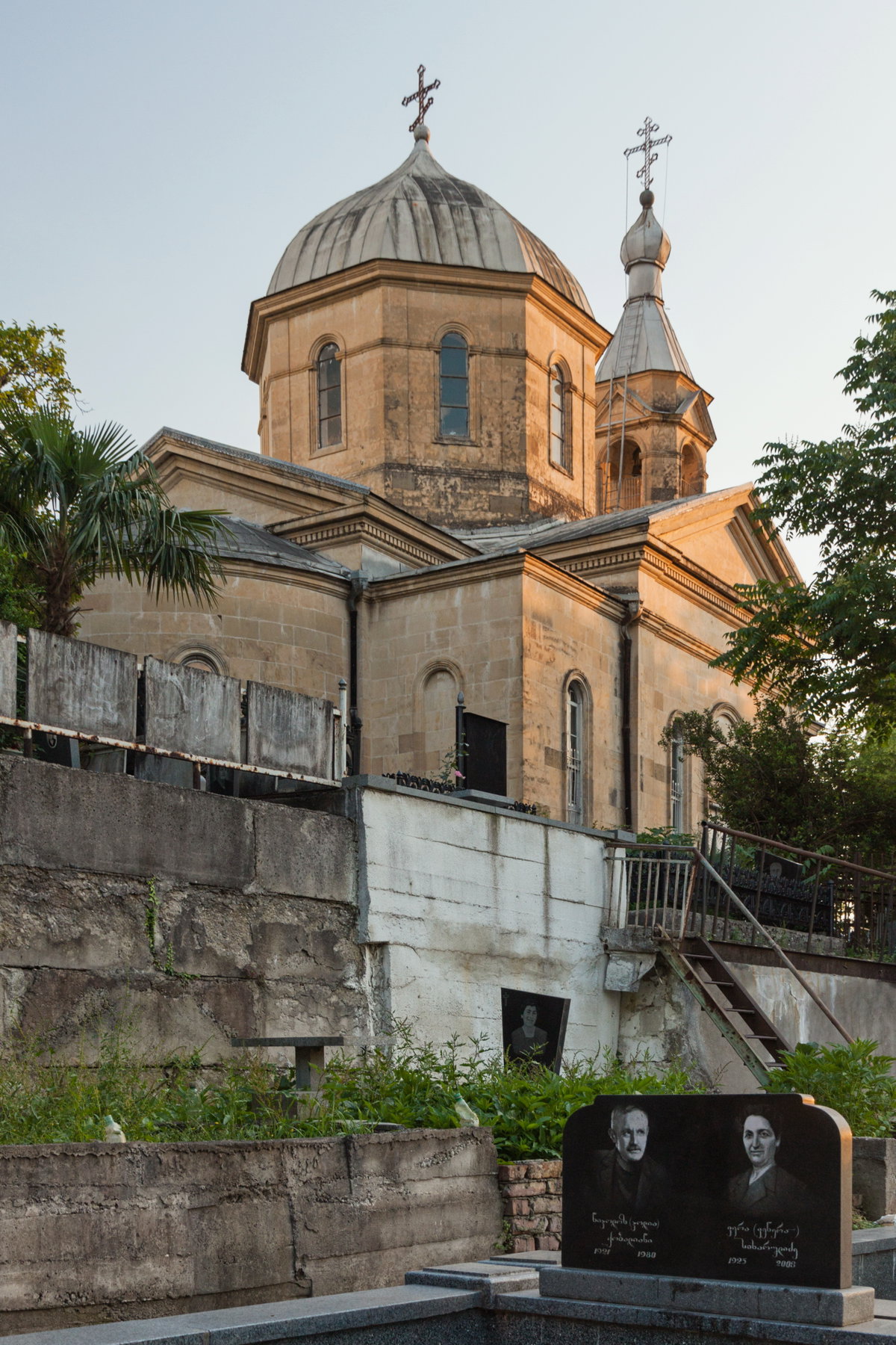 Kutaisi, Cerkiew Archanioła, Kutaisi, Georgia, 2014